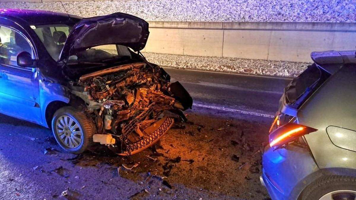 Auf Der B 64 : Zwei Verletzte Nach Auffahrunfall In Preding